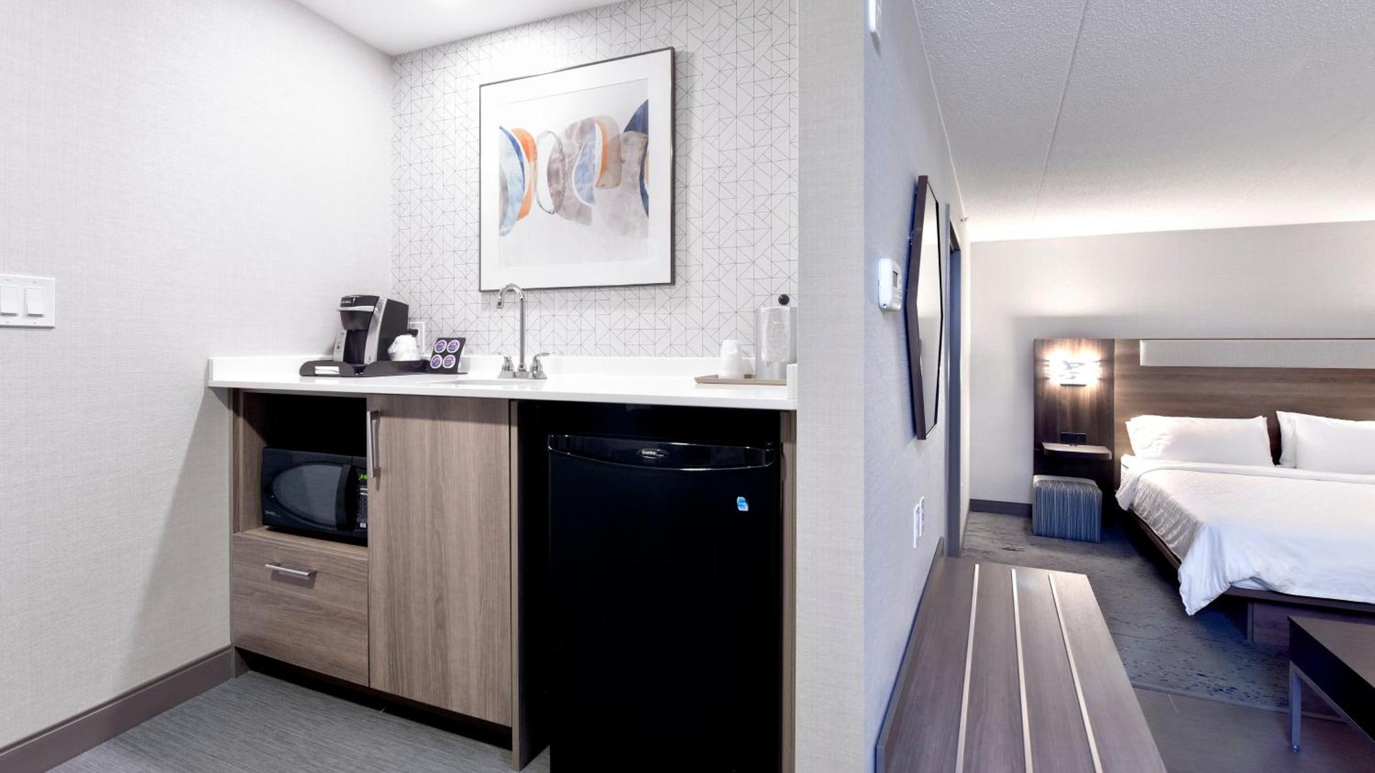 Holiday Inn Express Hotel & Suites Waterloo - St. Jacobs Area By Ihg Kültér fotó